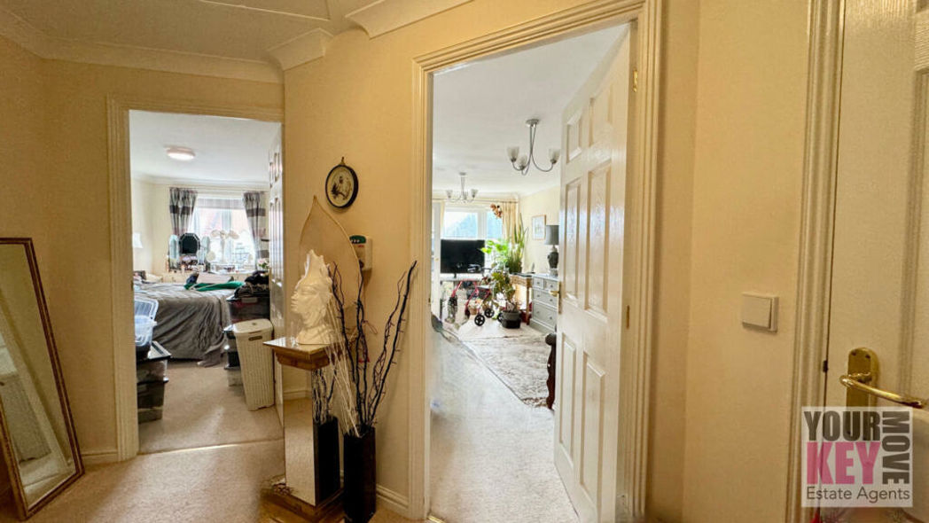 Property image 4 of 14