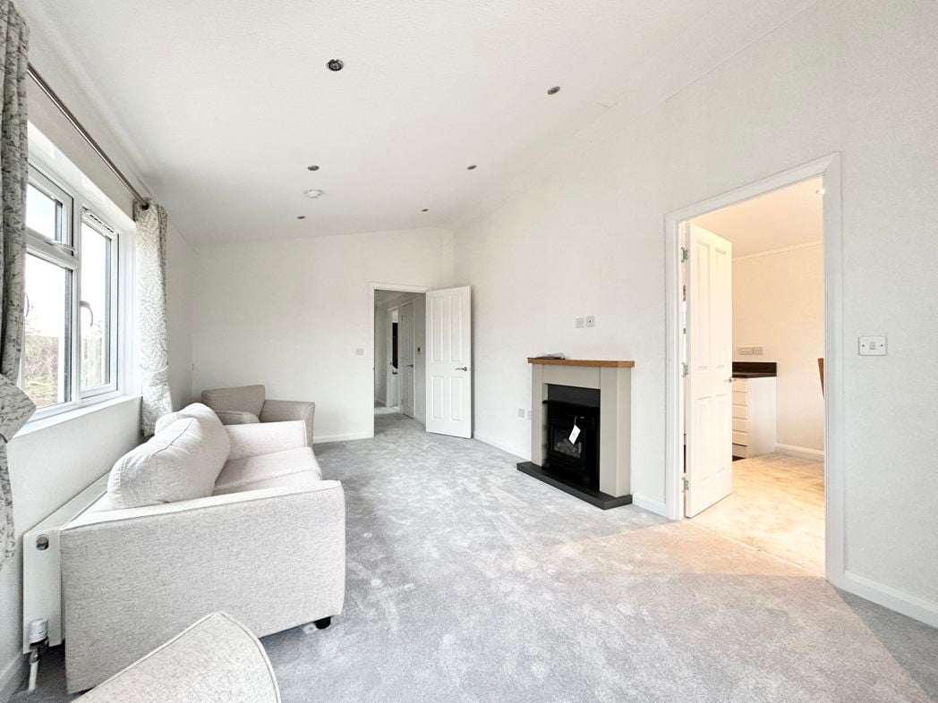 Property image 4 of 15