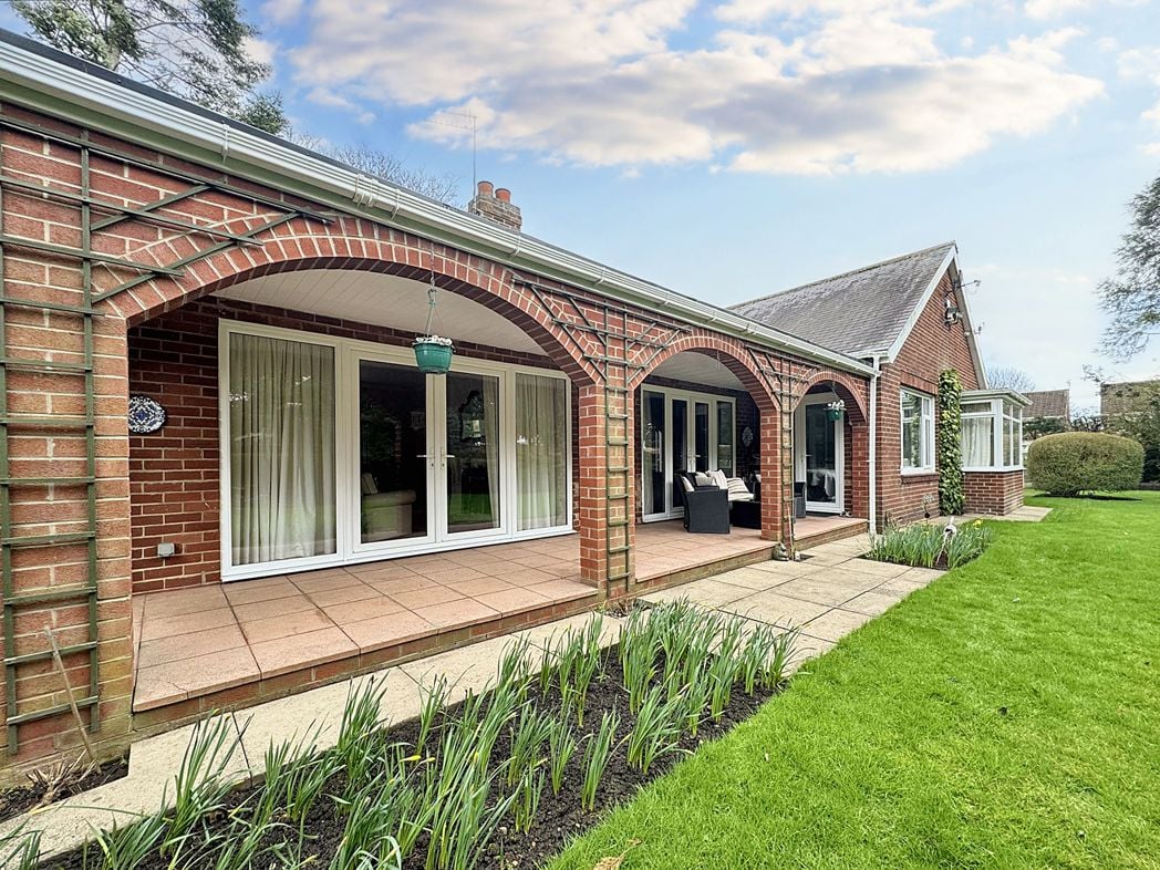 Property image 34 of 37