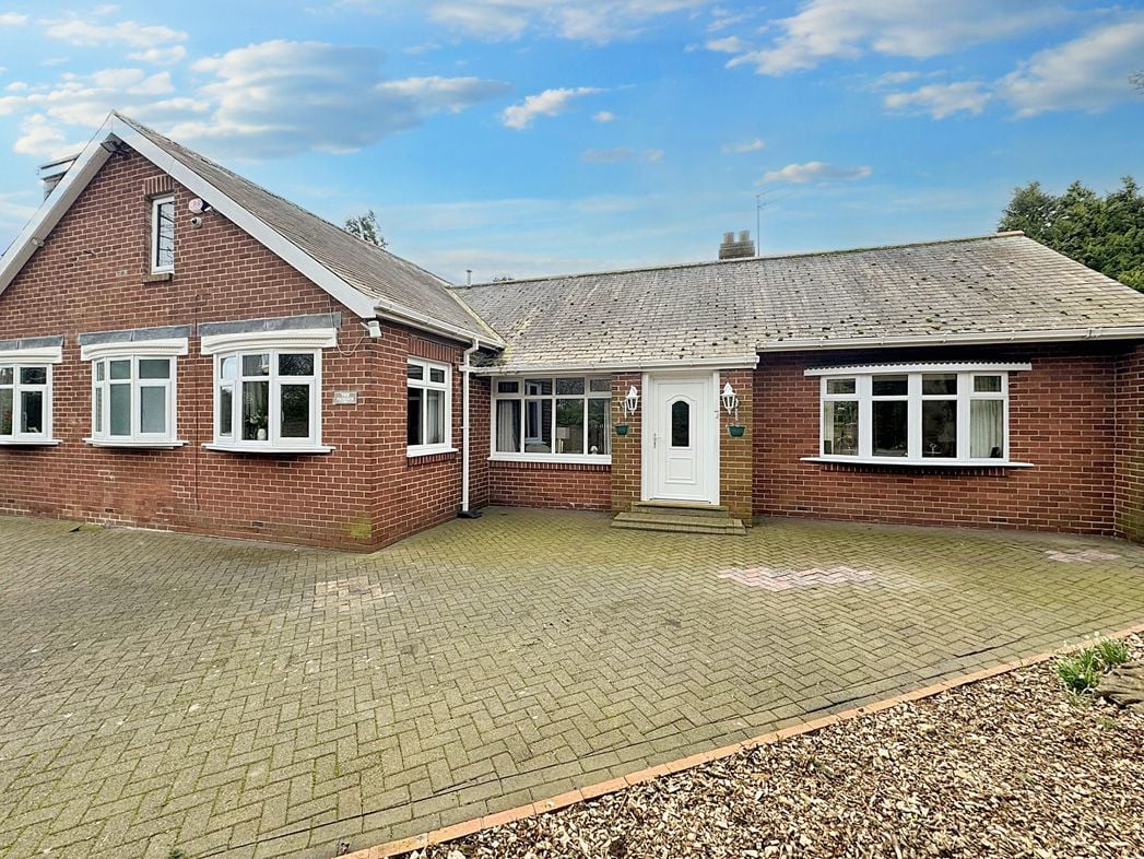 Property image 4 of 37