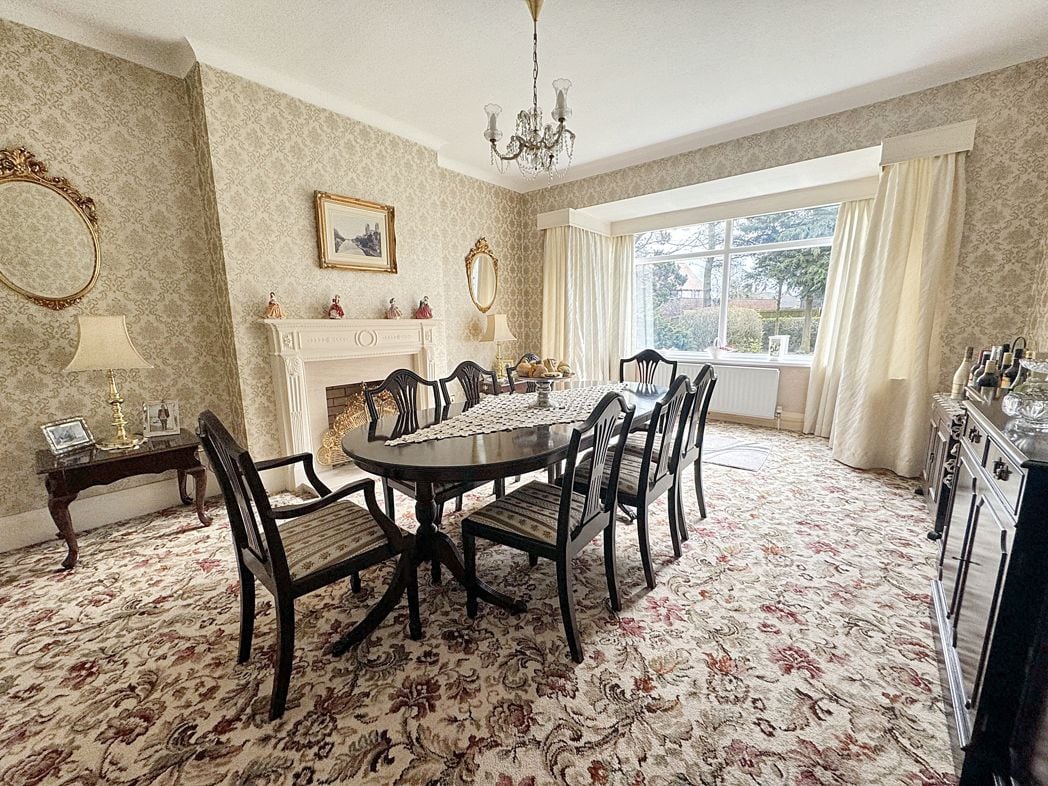 Property image 13 of 37