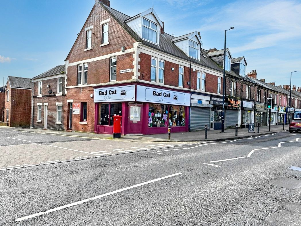 Property image 2 of 16