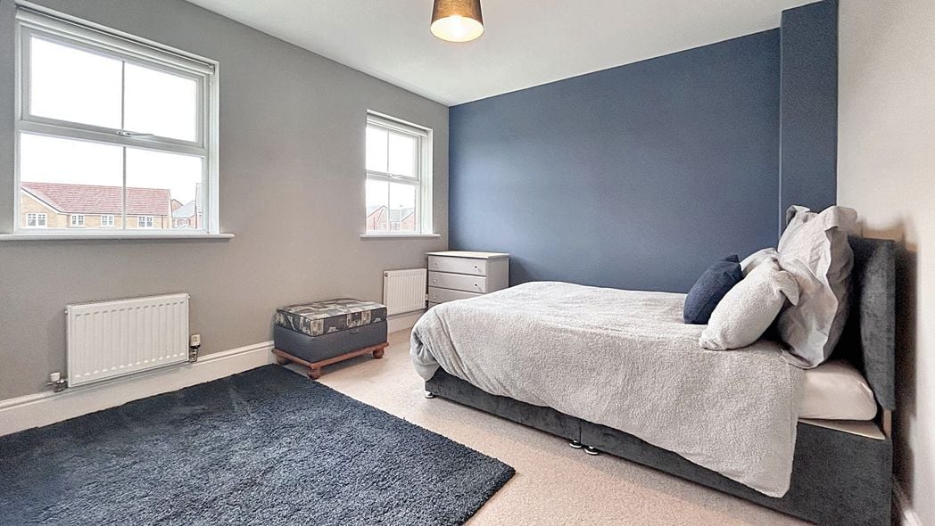 Property image 19 of 37