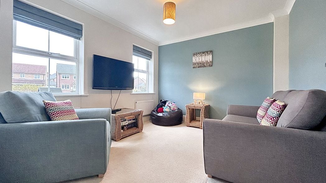 Property image 6 of 37