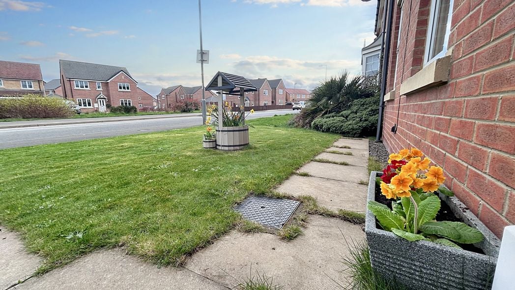 Property image 32 of 37