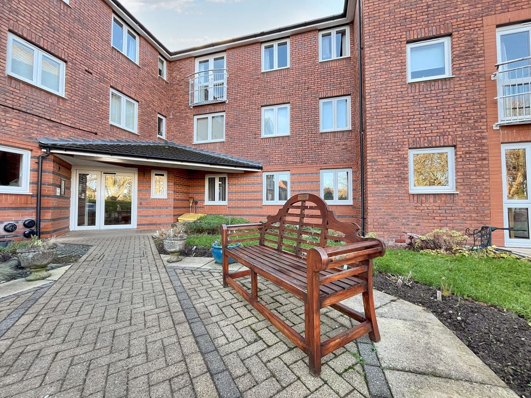 Property image 12 of 13