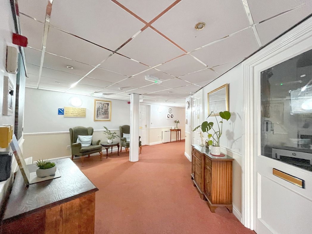 Property image 4 of 13