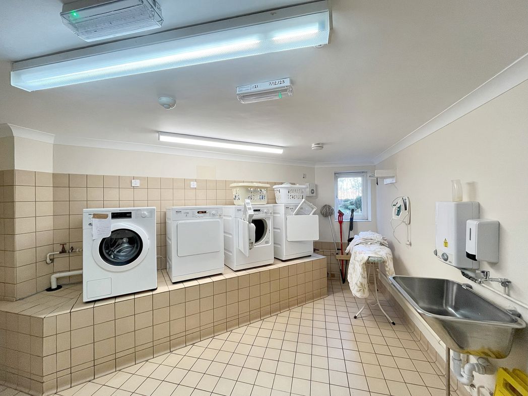 Property image 10 of 13