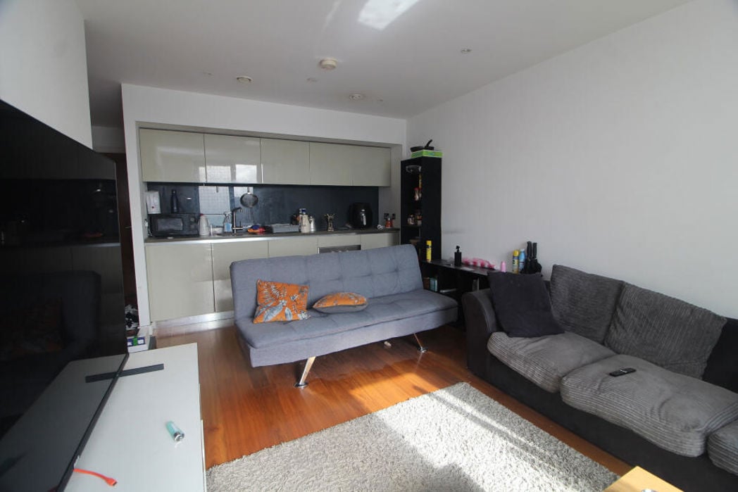 Property image 2 of 6