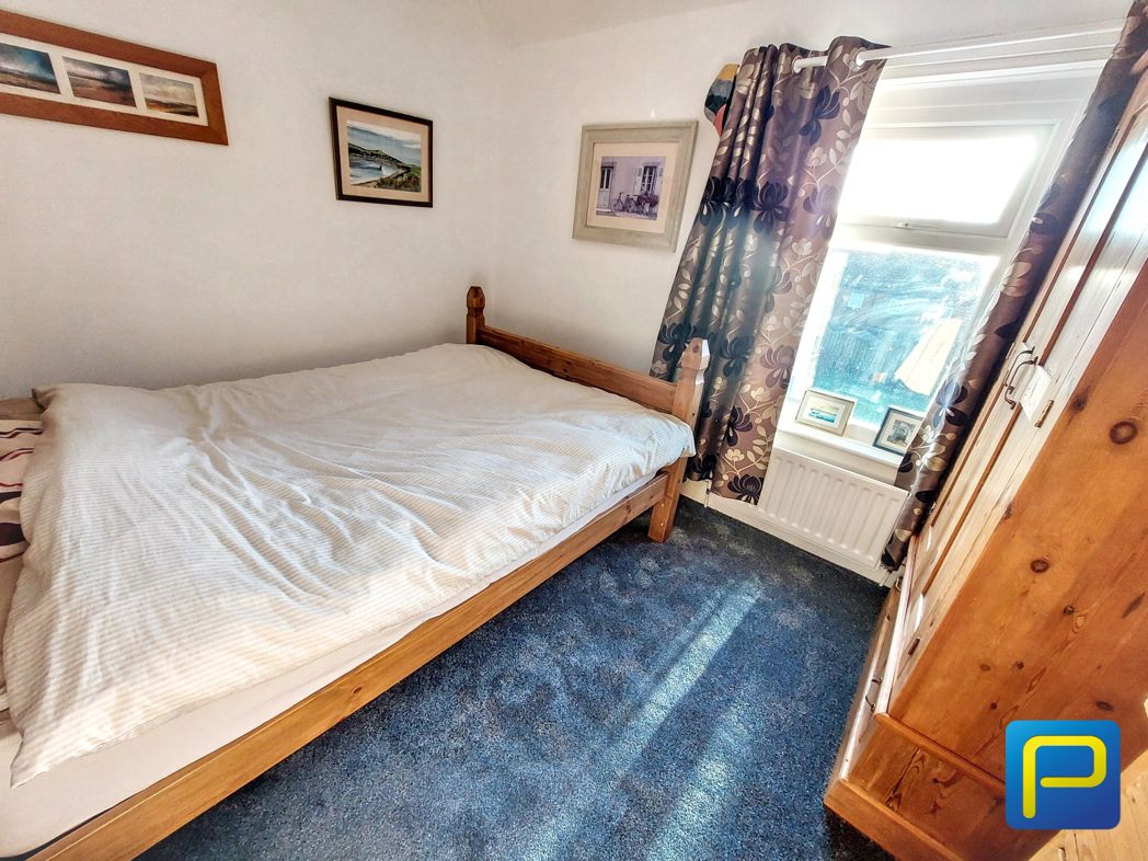 Property image 19 of 25