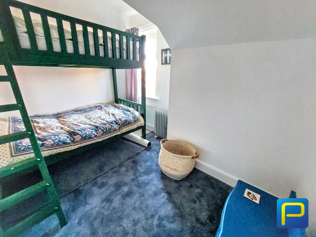 Property image 21 of 25