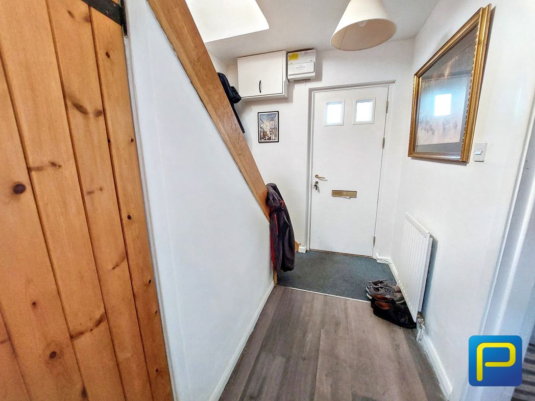 Property image 4 of 25
