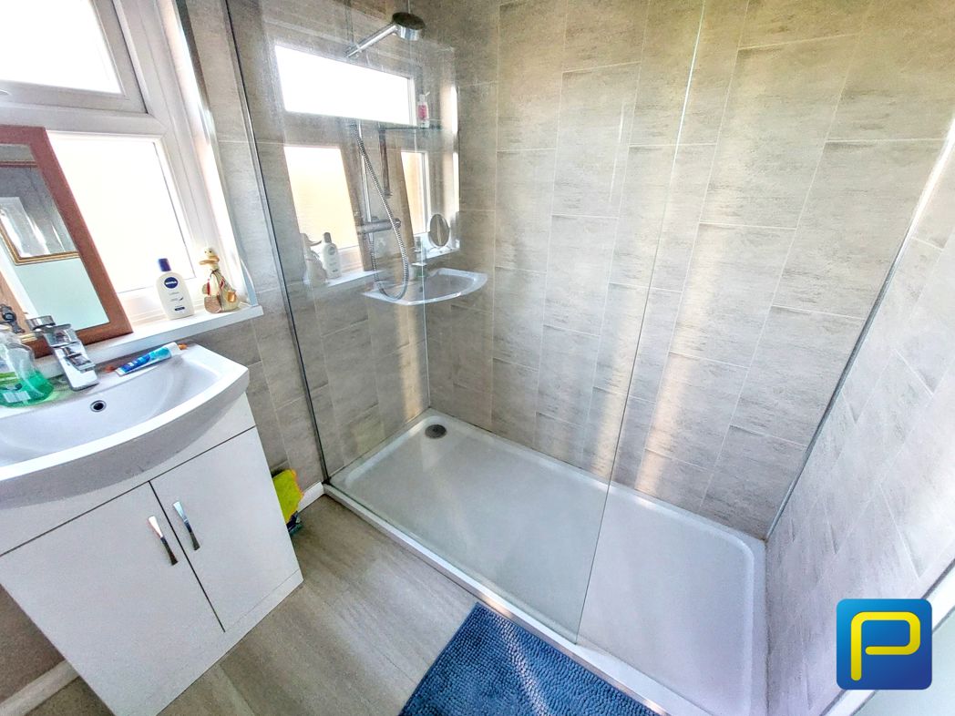 Property image 18 of 25
