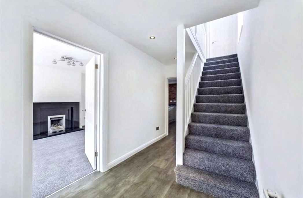 Property image 2 of 22