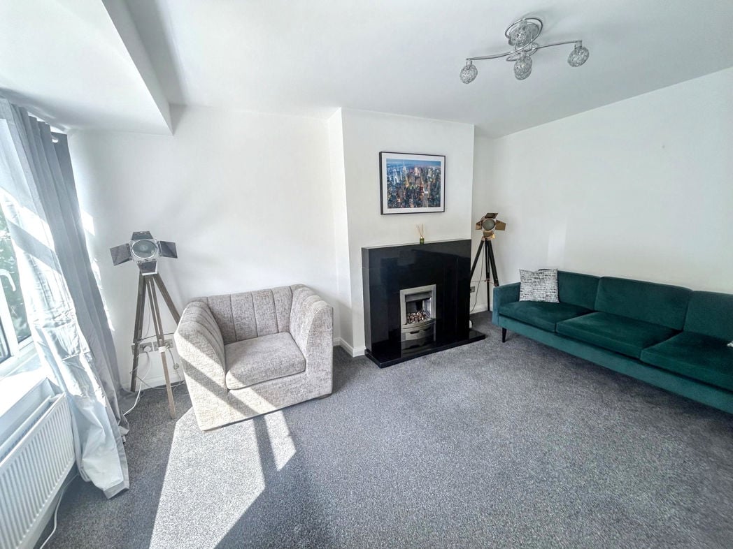 Property image 10 of 22
