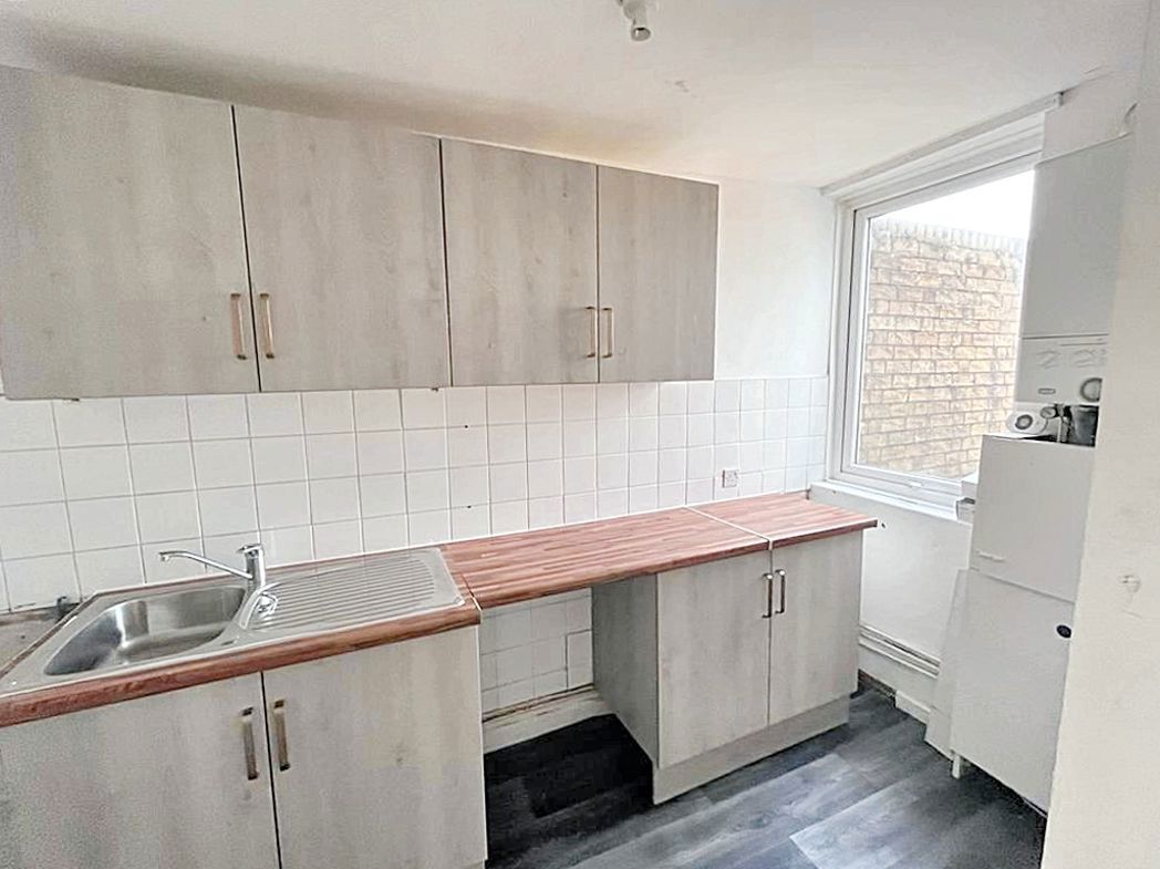 Property image 1 of 4