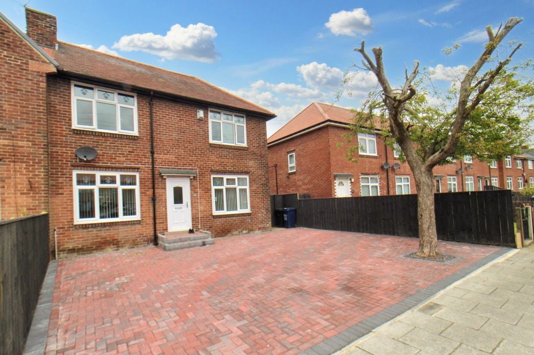 Property image 1 of 15