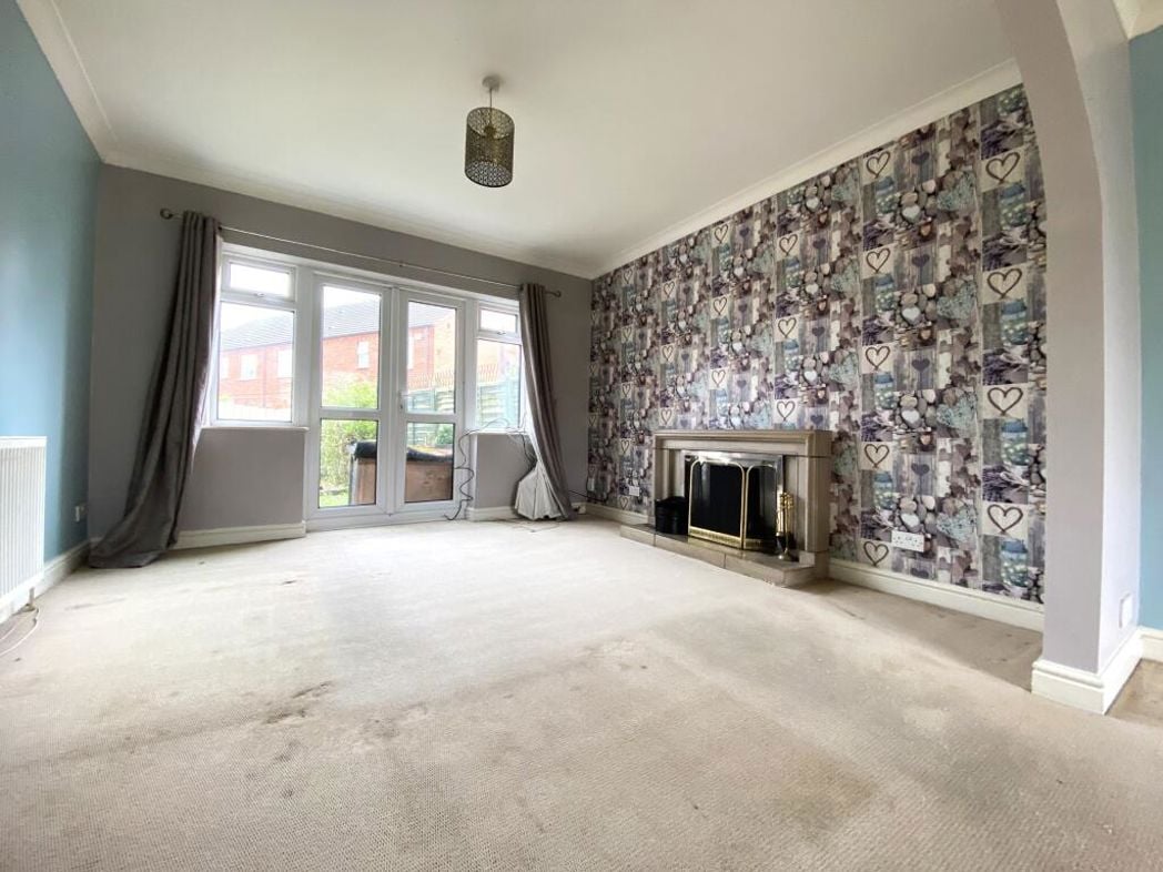 Property image 2 of 15