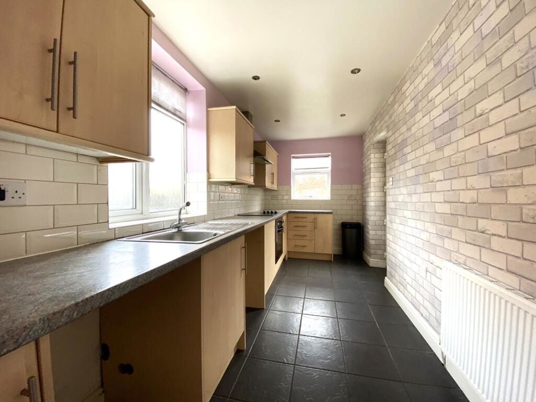 Property image 3 of 15