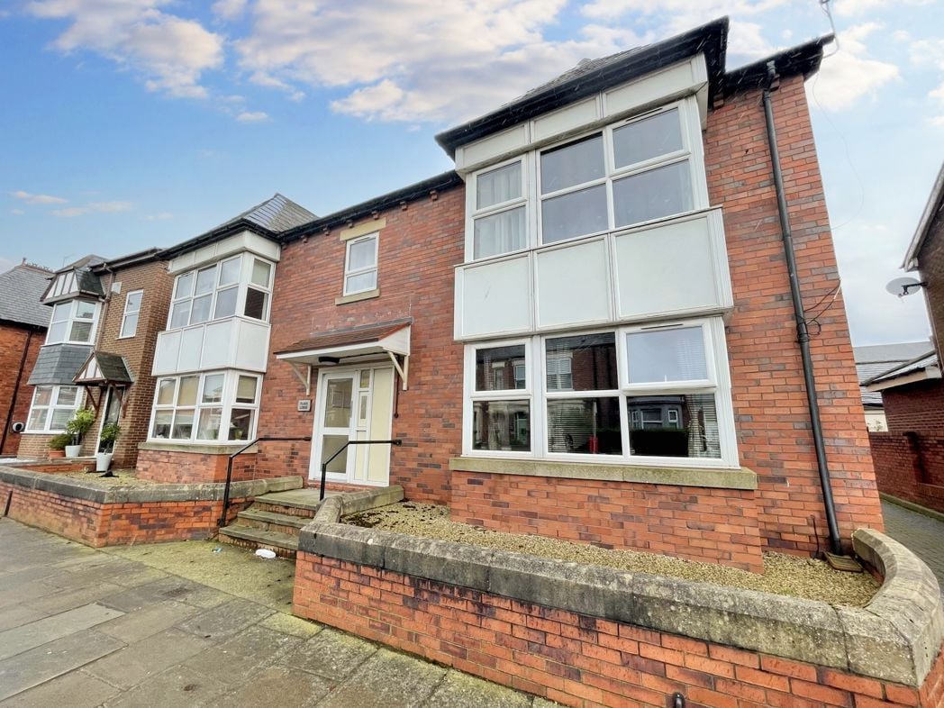 Property image 1 of 5