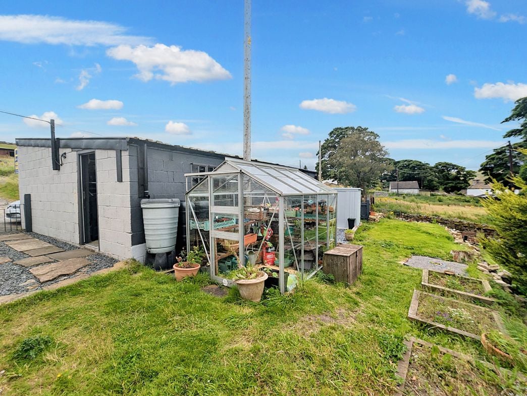 Property image 17 of 22
