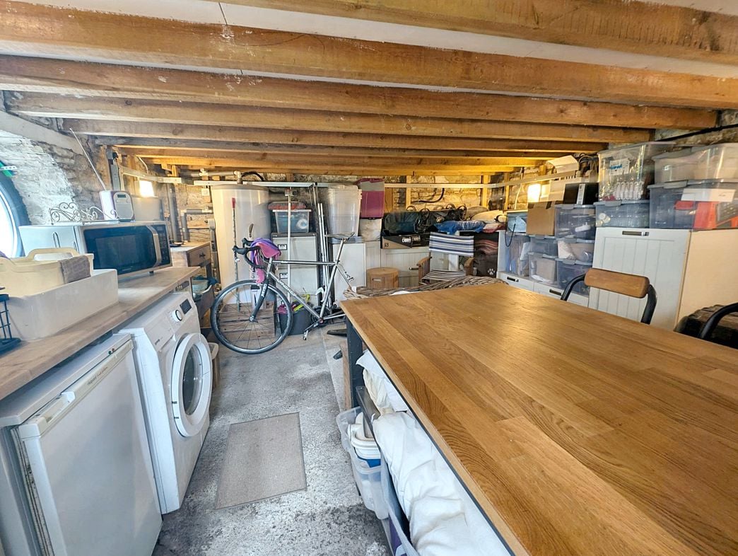 Property image 14 of 22