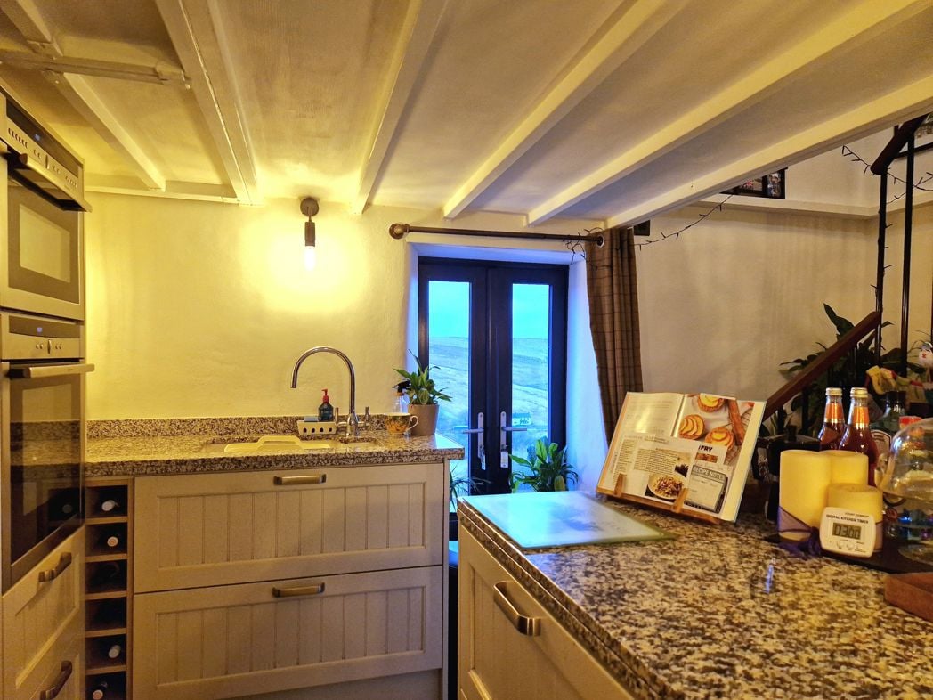Property image 6 of 22