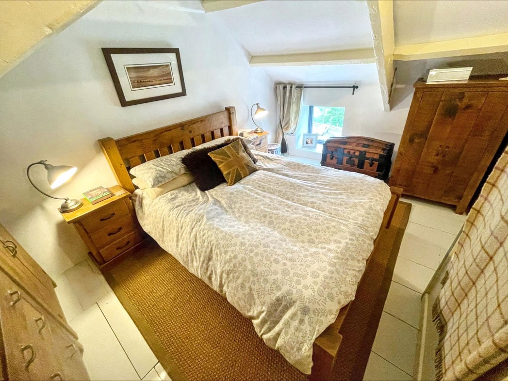 Property image 13 of 24