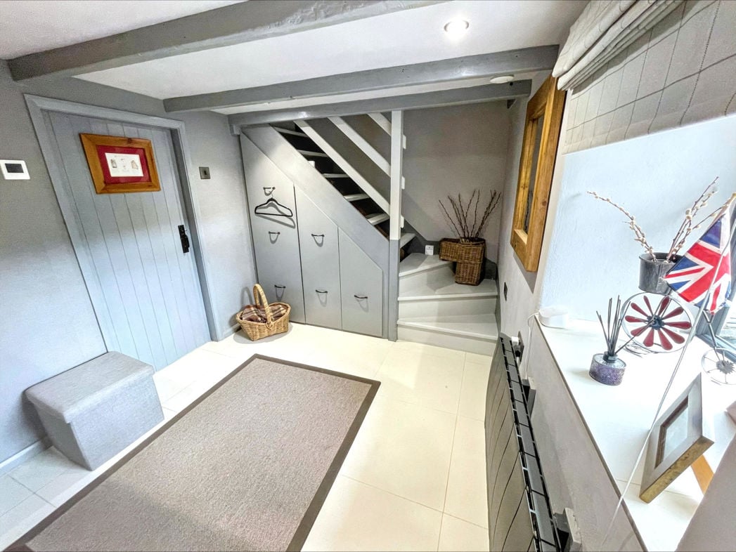 Property image 9 of 24