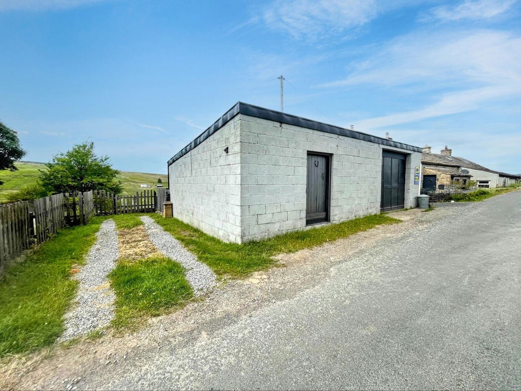 Property image 18 of 24