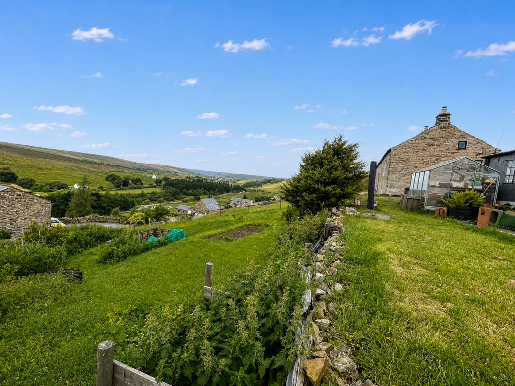 Property image 20 of 24