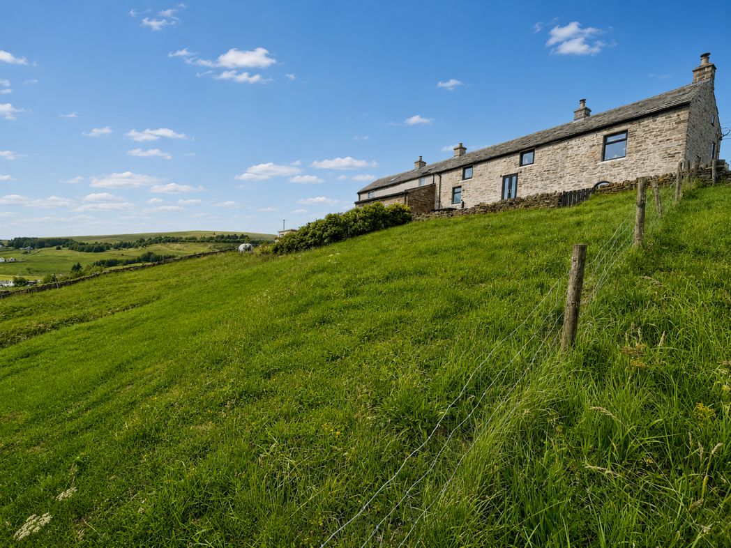 Property image 22 of 24