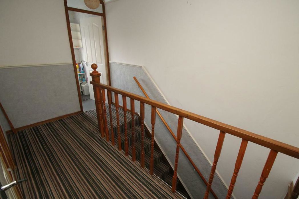 Property image 9 of 16