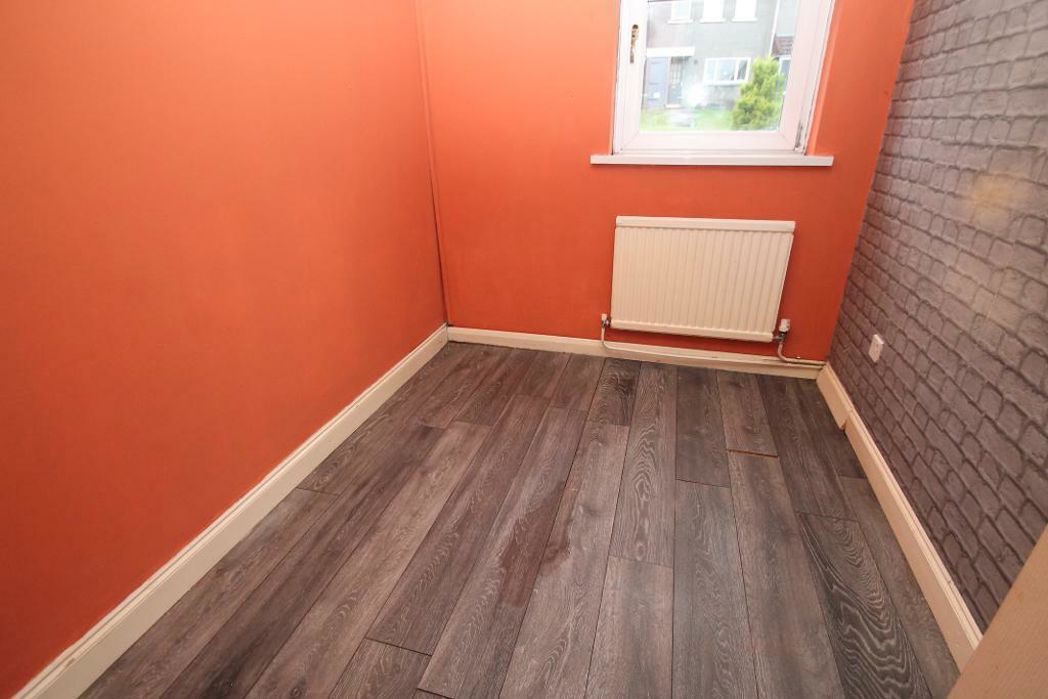 Property image 12 of 16