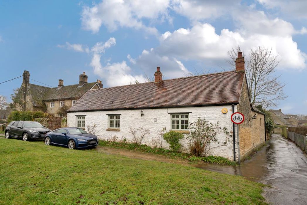 Property image 1 of 12