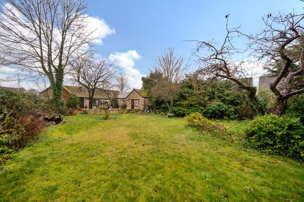Property image 10 of 12