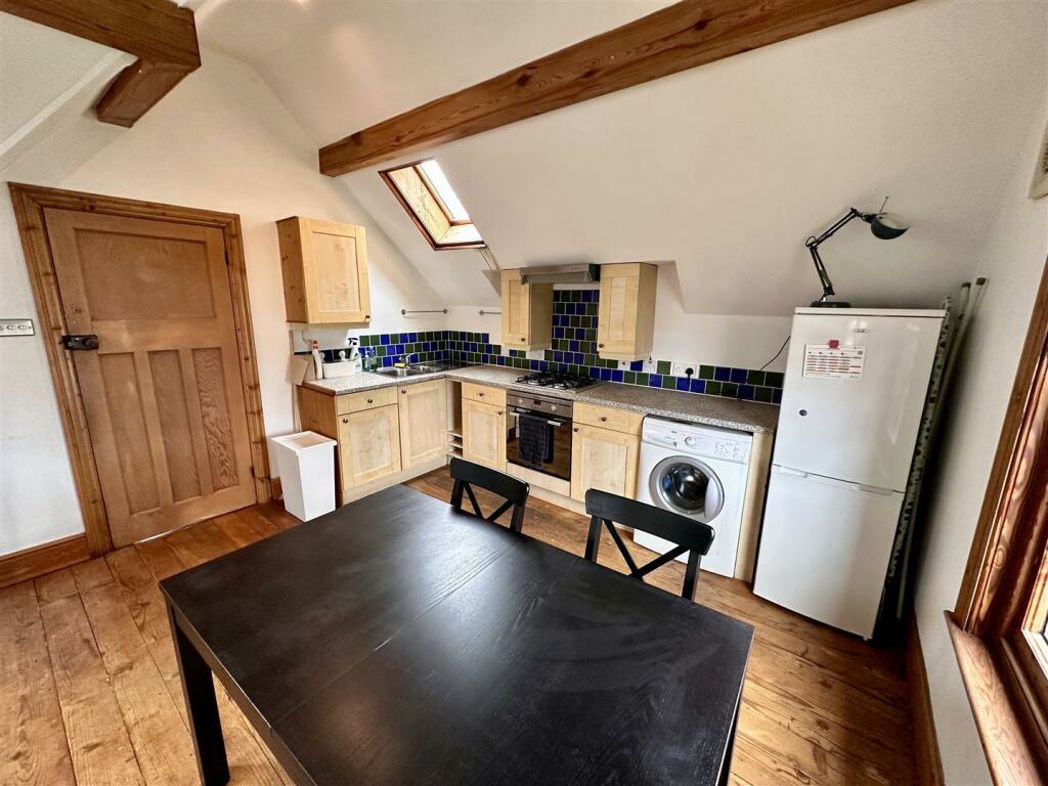 Property image 3 of 14