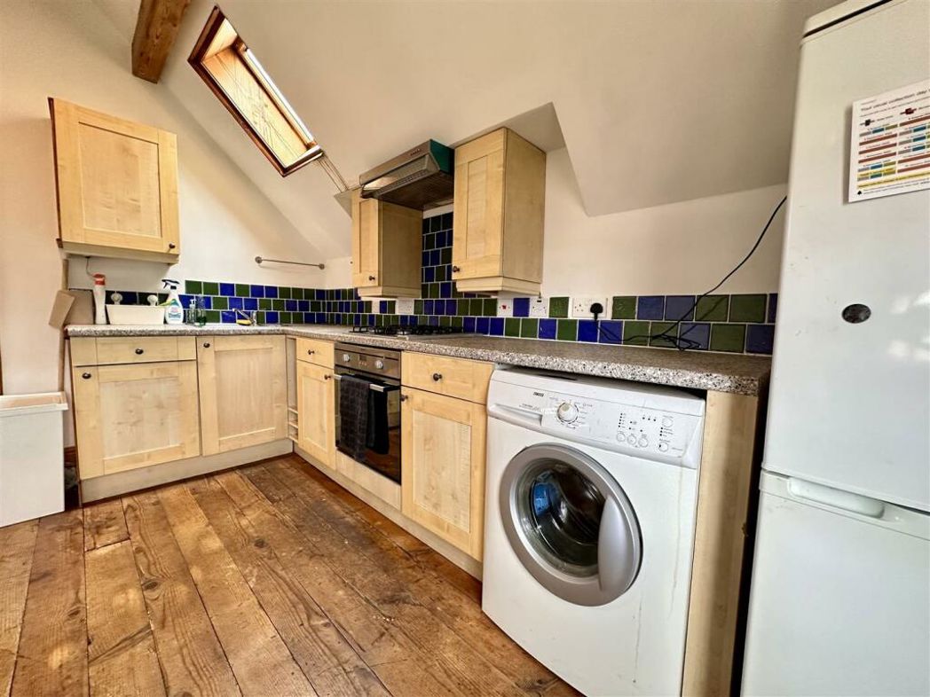 Property image 5 of 14