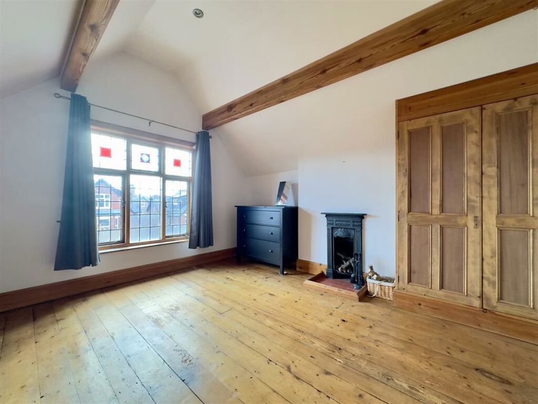 Property image 7 of 14
