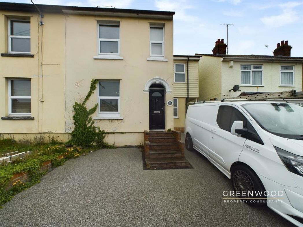 Property image 2 of 27