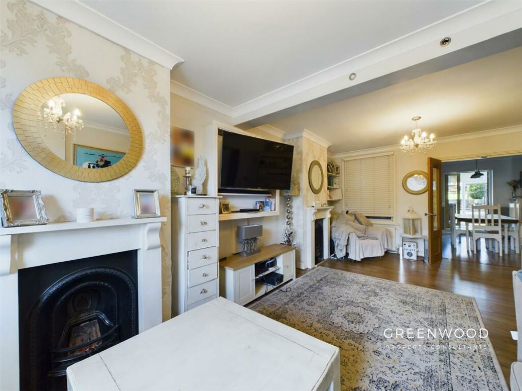 Property image 6 of 27