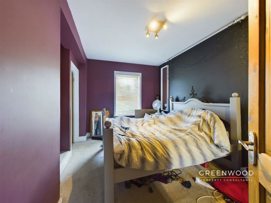 Property image 18 of 27