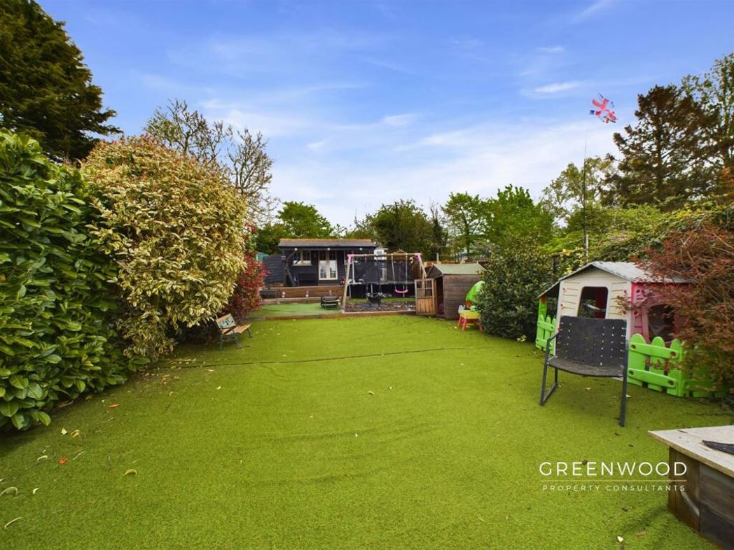 Property image 21 of 27