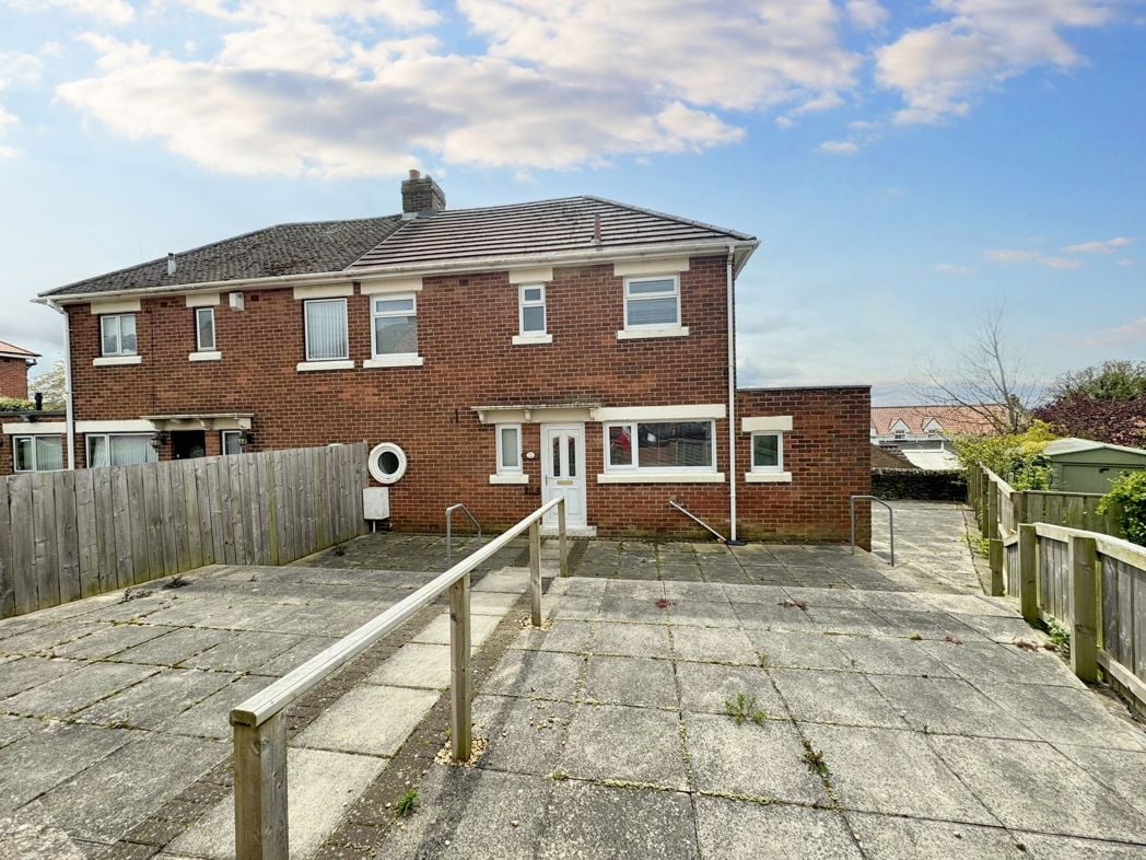 Property image 16 of 19