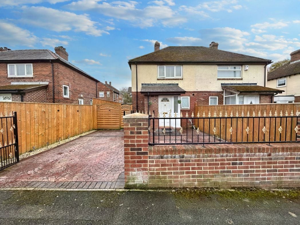 Property image 11 of 12