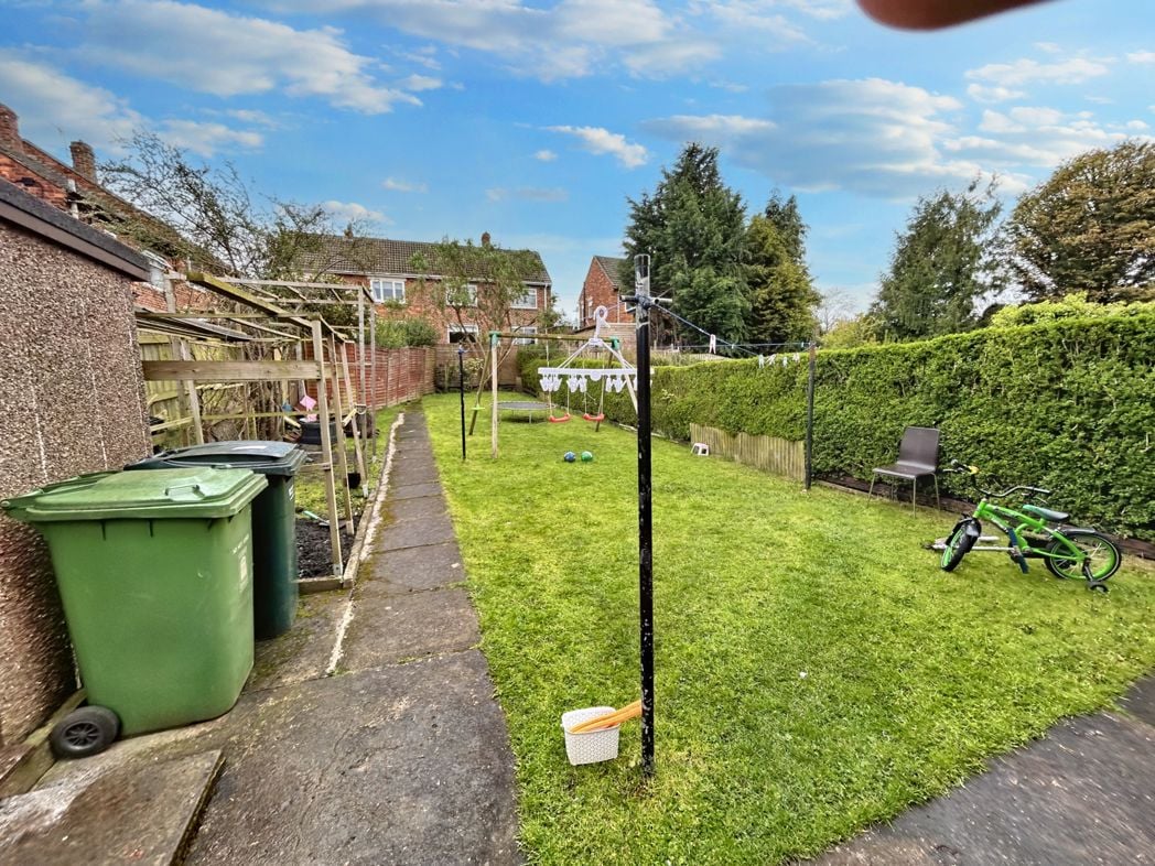 Property image 2 of 12
