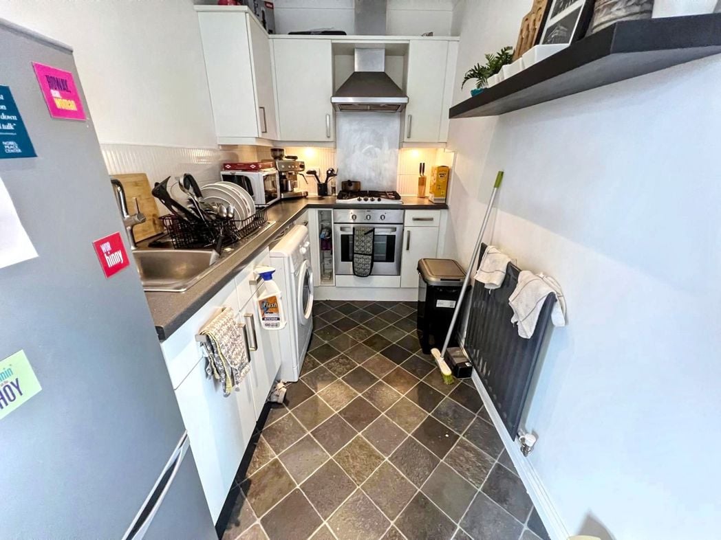 Property image 6 of 14