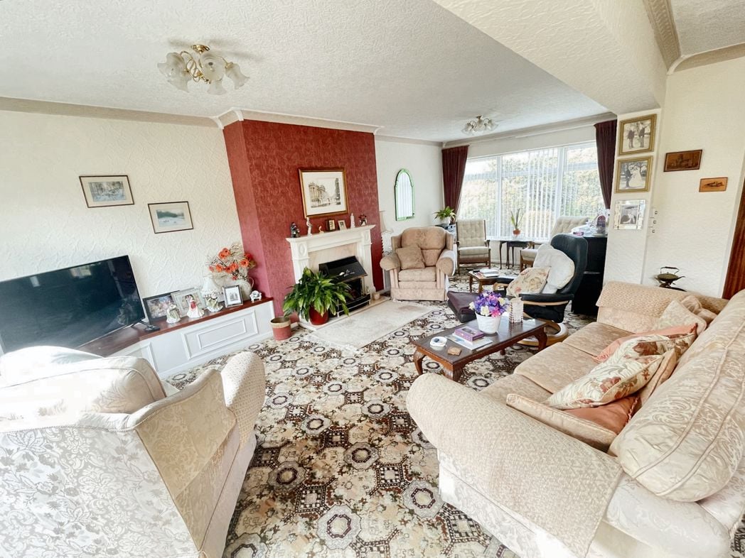 Property image 5 of 15