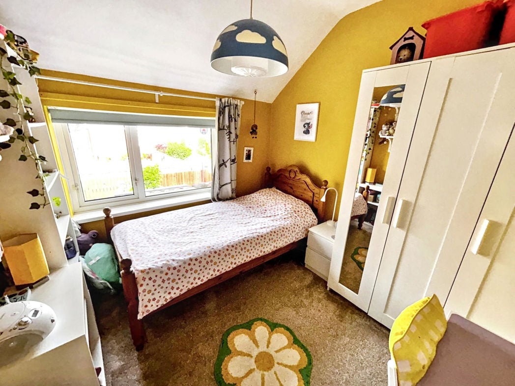 Property image 18 of 21