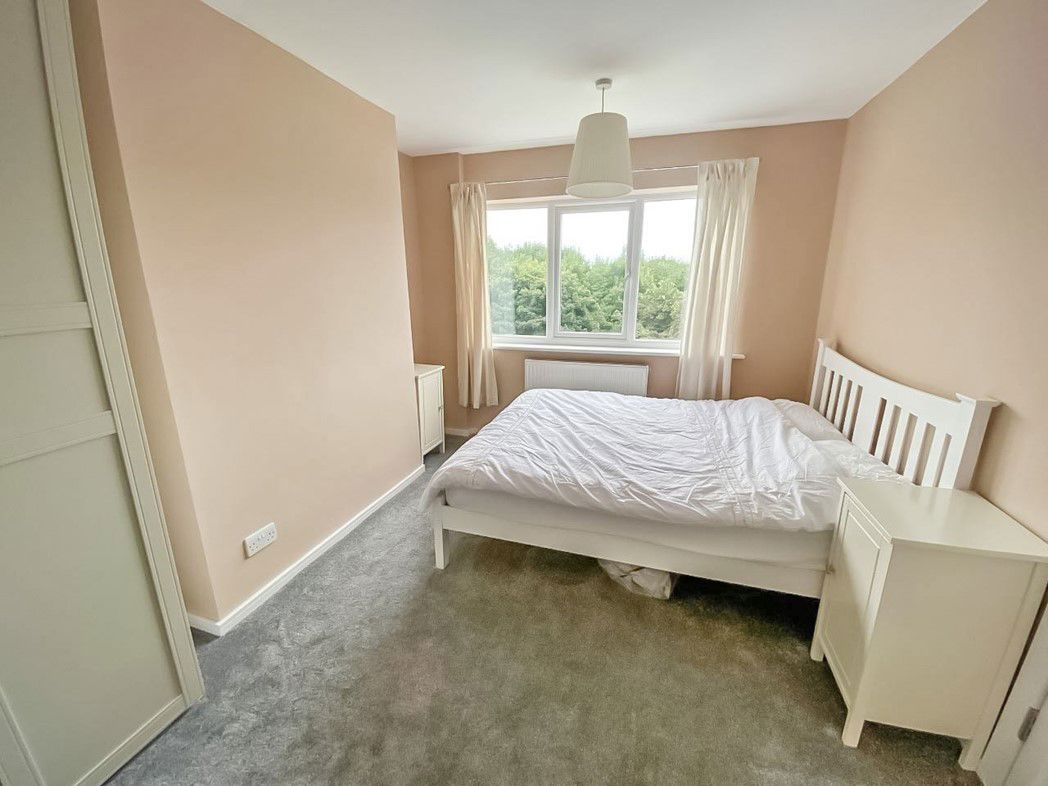 Property image 4 of 7